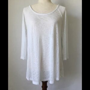 While 3/4 Sleeve Top with back details by Bobeau M NWT